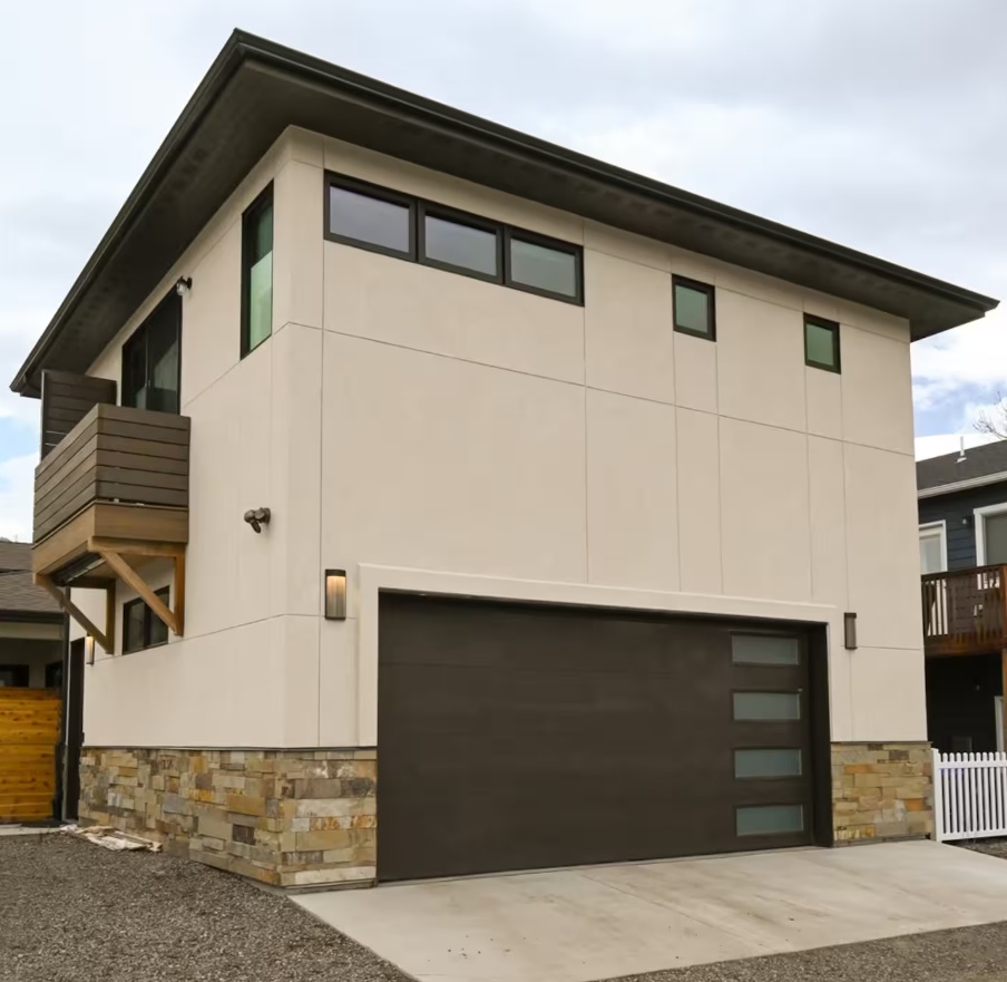 Image of Golden home with studio apartment