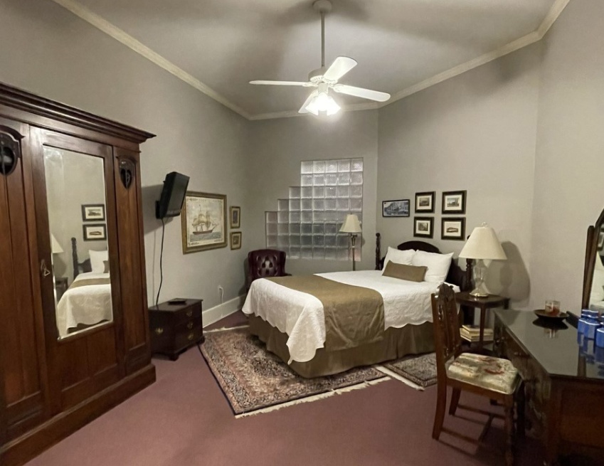 Image of Union Square Guest Quarters