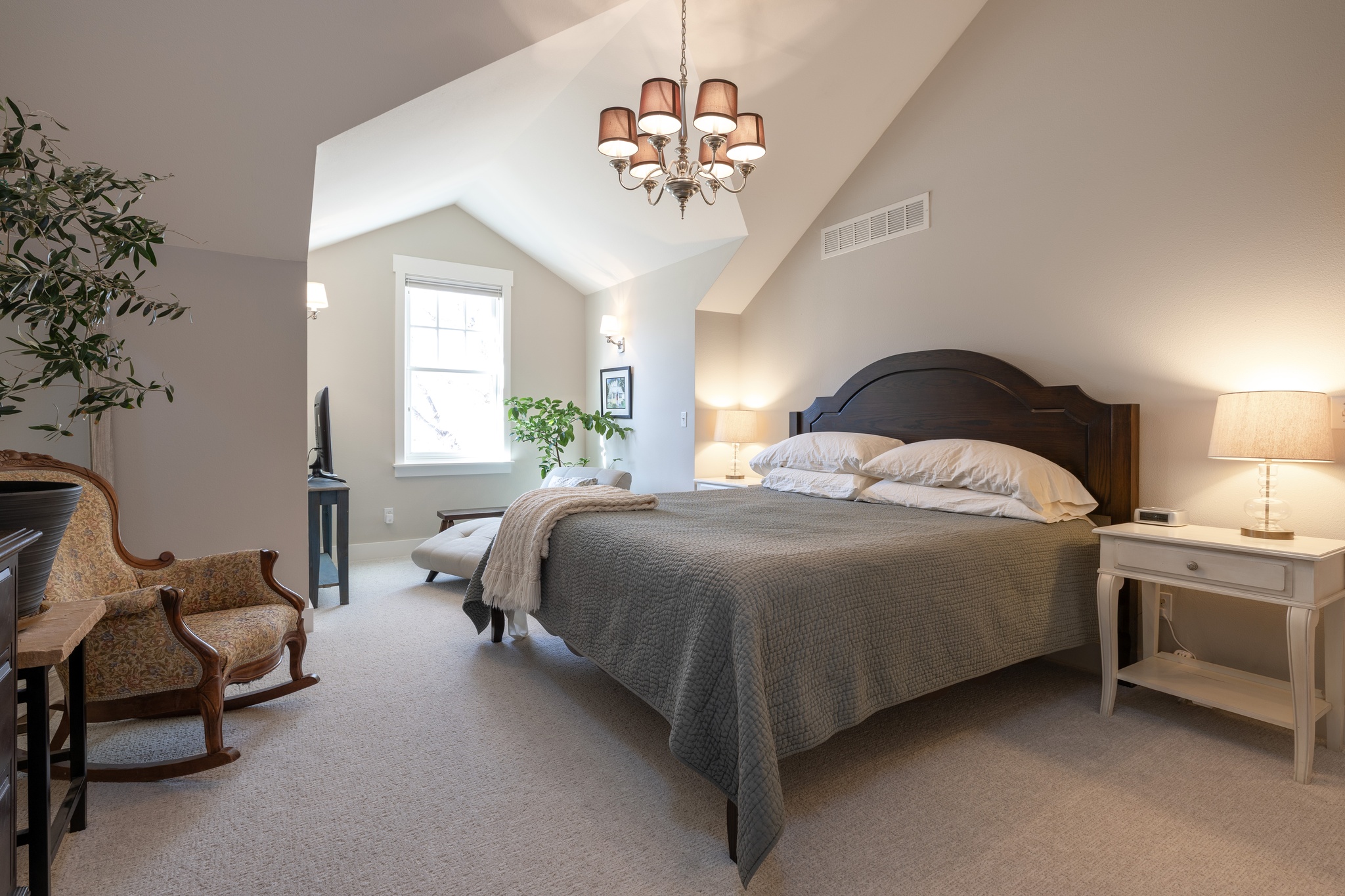 Image of Whittier Elegance: Timeless Luxury in Boulder