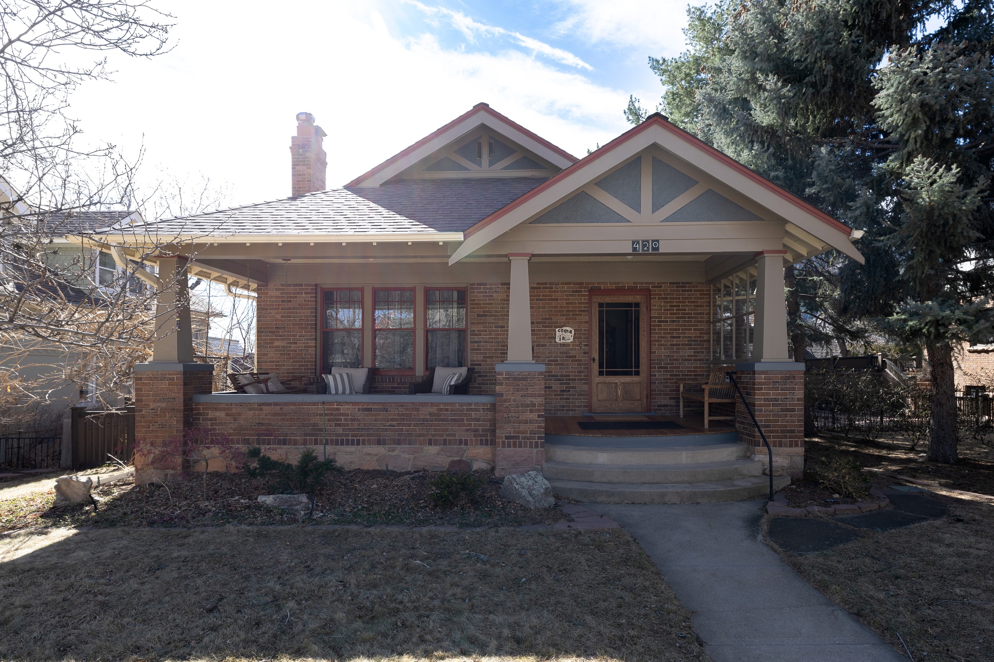 Image of Highland House | A Mapleton Hill Classic with Elevated Living