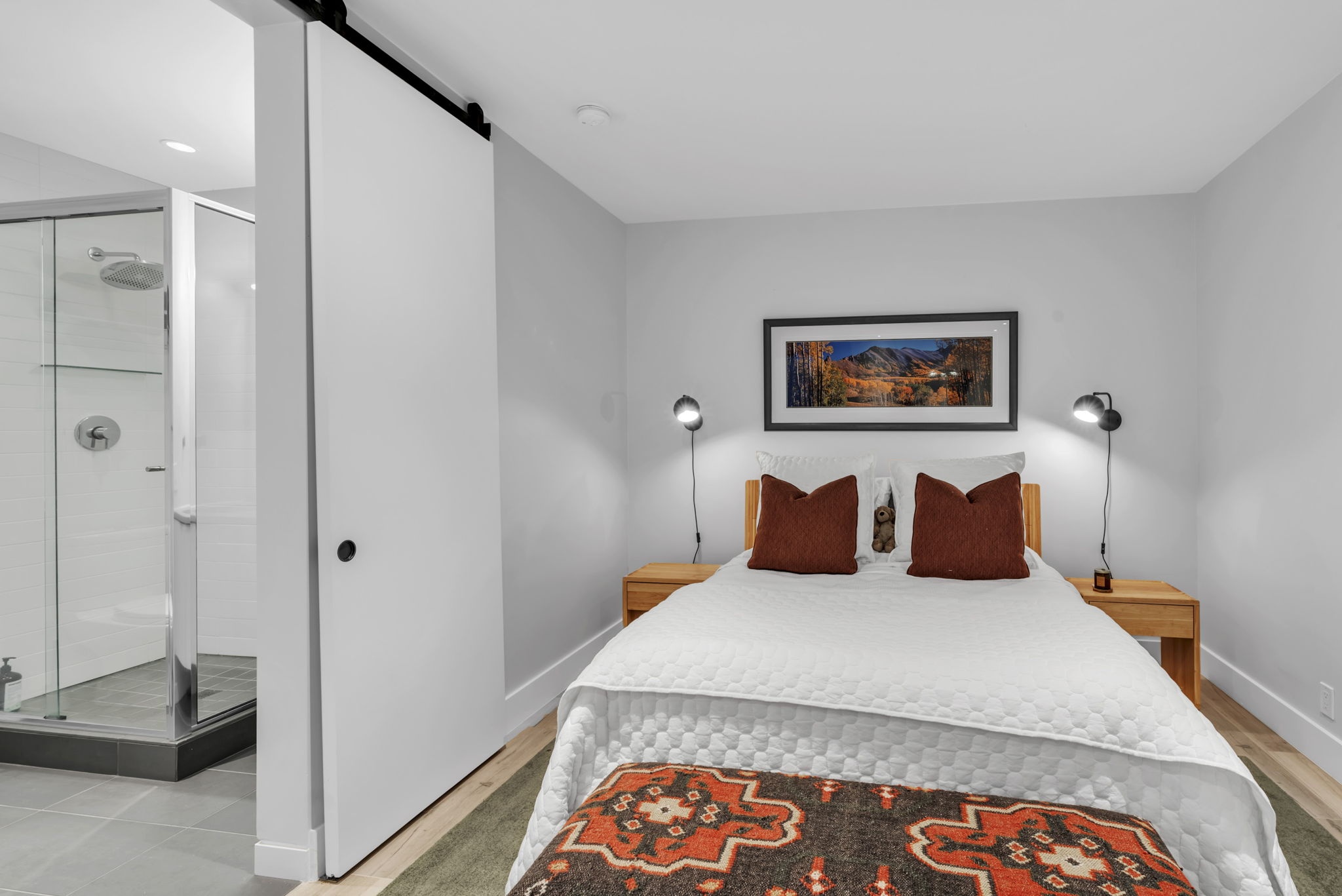 Image of Modern Parkside Retreat – Iconic North Boulder Views