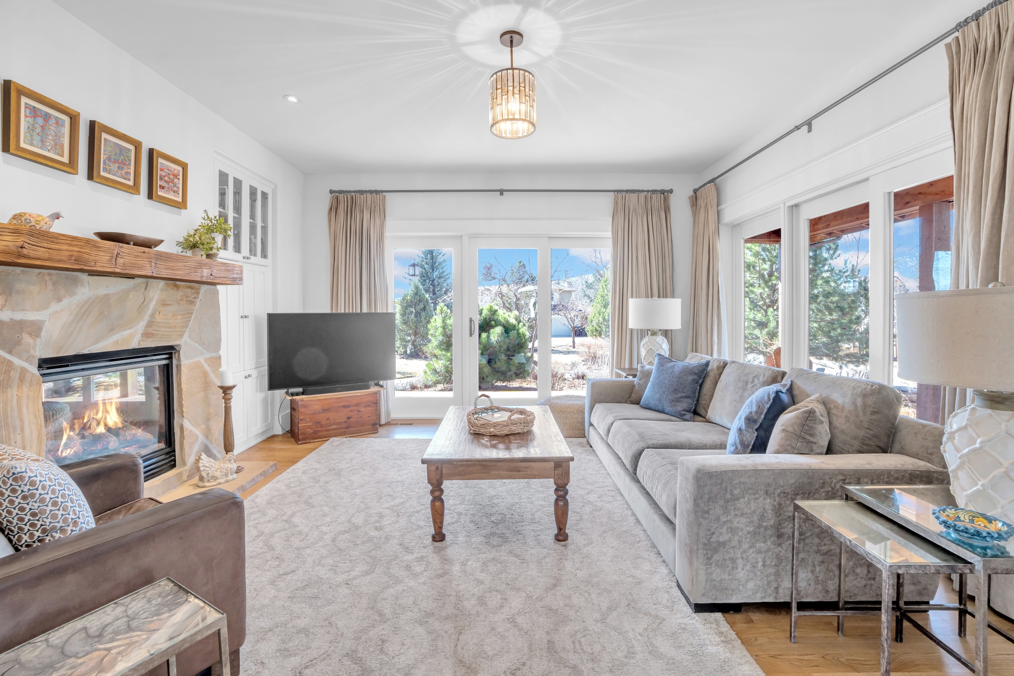 Image of Refined North Boulder Retreat