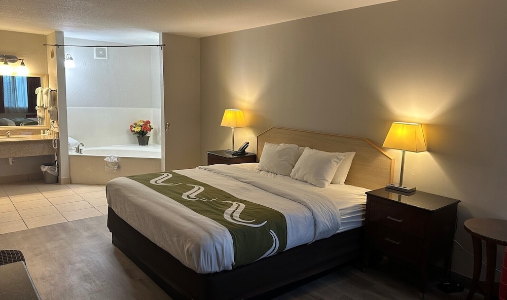 Image of Quality Inn & Suites Lake Havasu City
