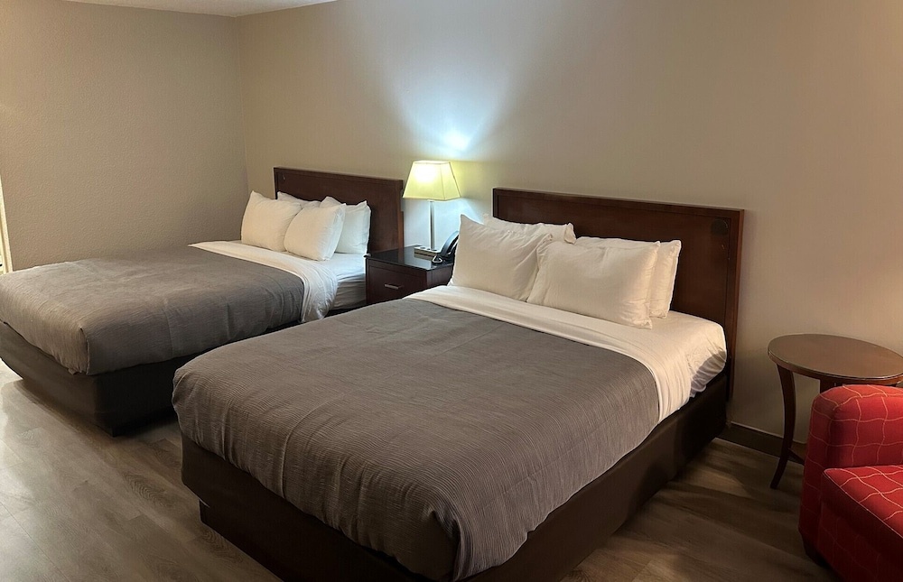 Image of Quality Inn & Suites Lake Havasu City