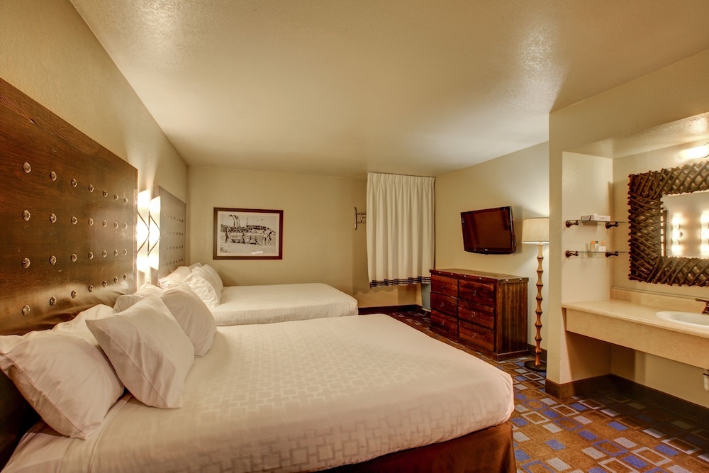 Image of The Nautical Beachfront Resort
