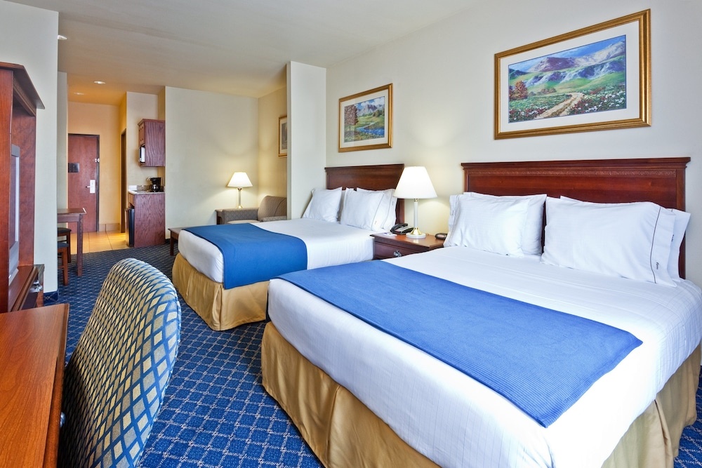 Image of Holiday Inn Express - Paragould
