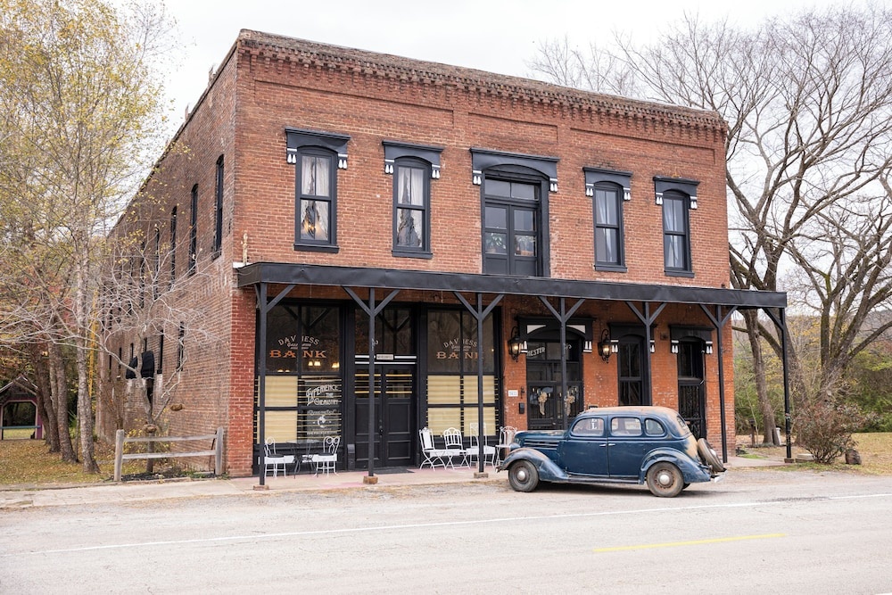 Image of Beard & Lady Inn