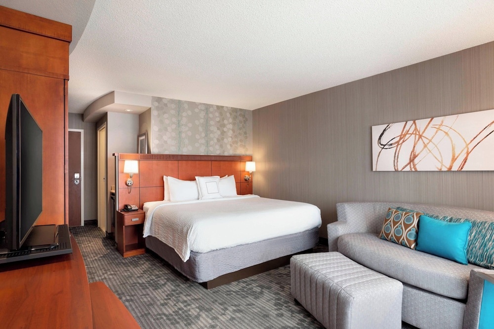 Image of Courtyard Marriott Fort Smith Downtown