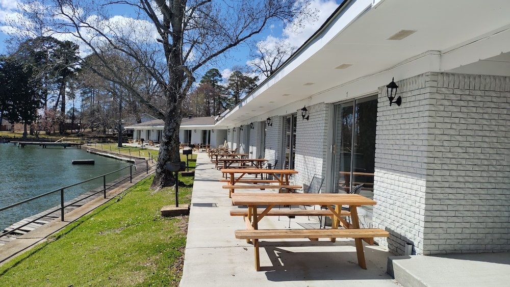 Image of Willow Beach Resort