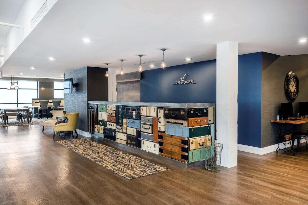 Image of enVision Hotel Boston Everett