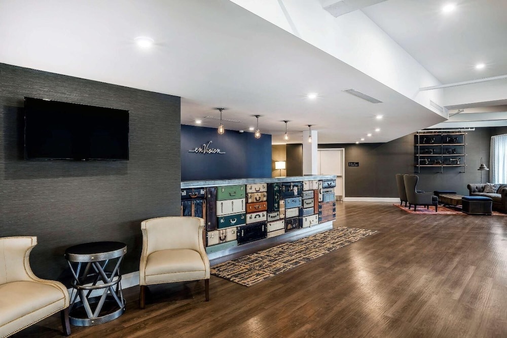 Image of enVision Hotel Boston Everett