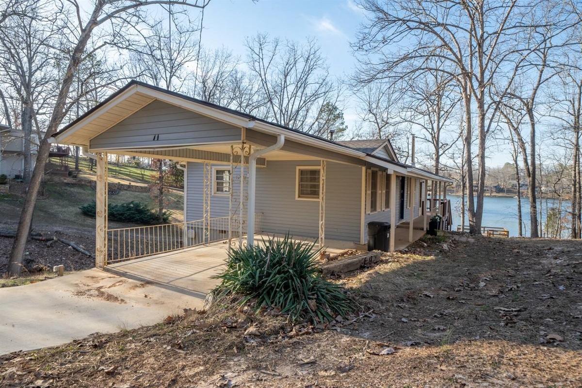 Image of Ozark Stays Cabin Rental