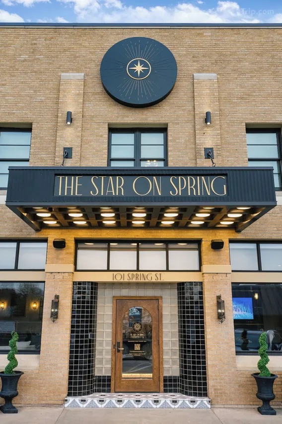 Image of The Star on Spring