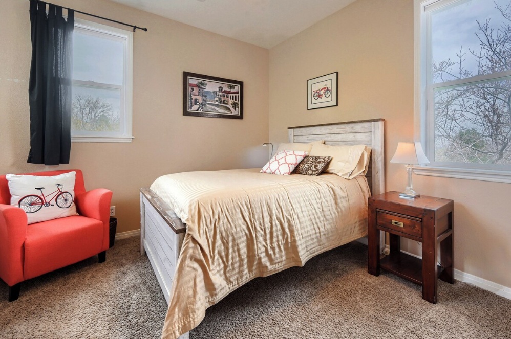 Image of 5-Bedroom Boulder Home with Hottub and Amazing Views