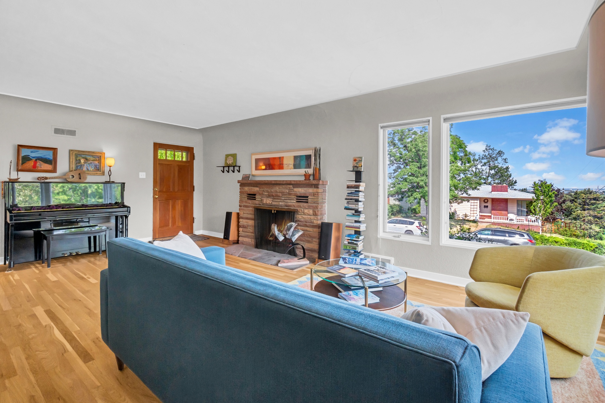 Image of Welcoming and Bright North Boulder Home