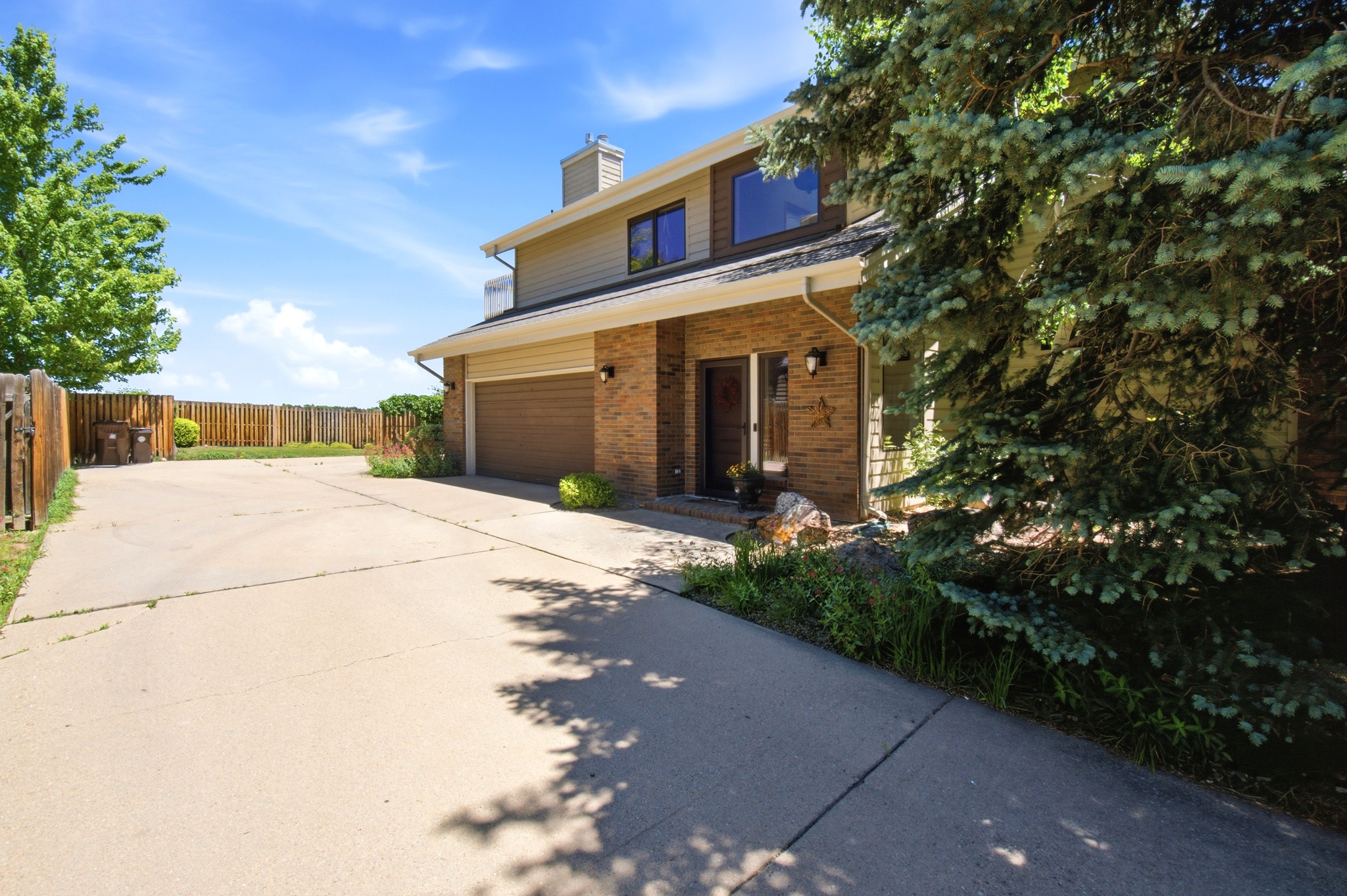Image of North Boulder Retreat with Panoramic Open-Space Views