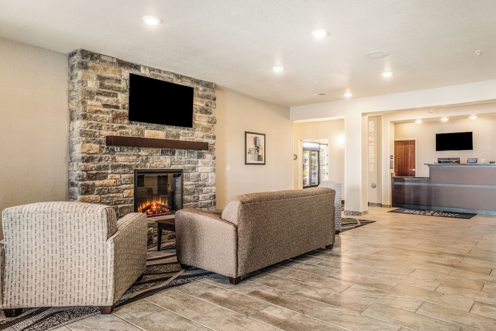 Image of Cobblestone Hotel & Suites