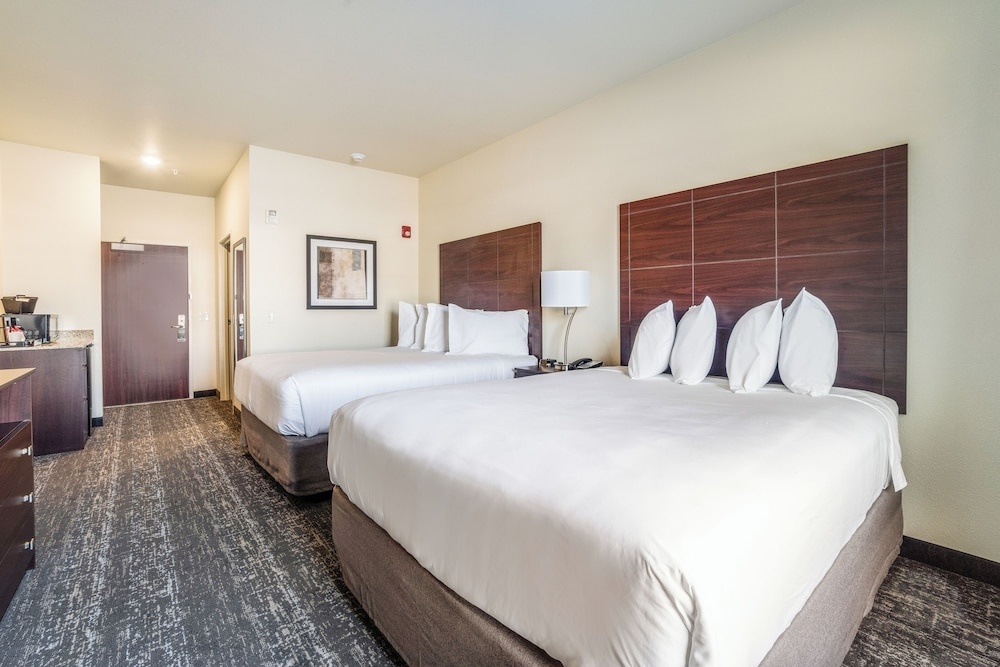 Image of Cobblestone Hotel & Suites