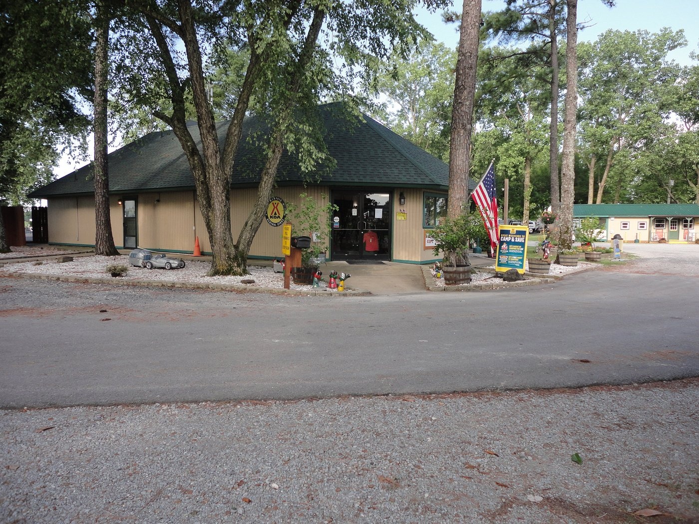 Image of Memphis KOA Journey