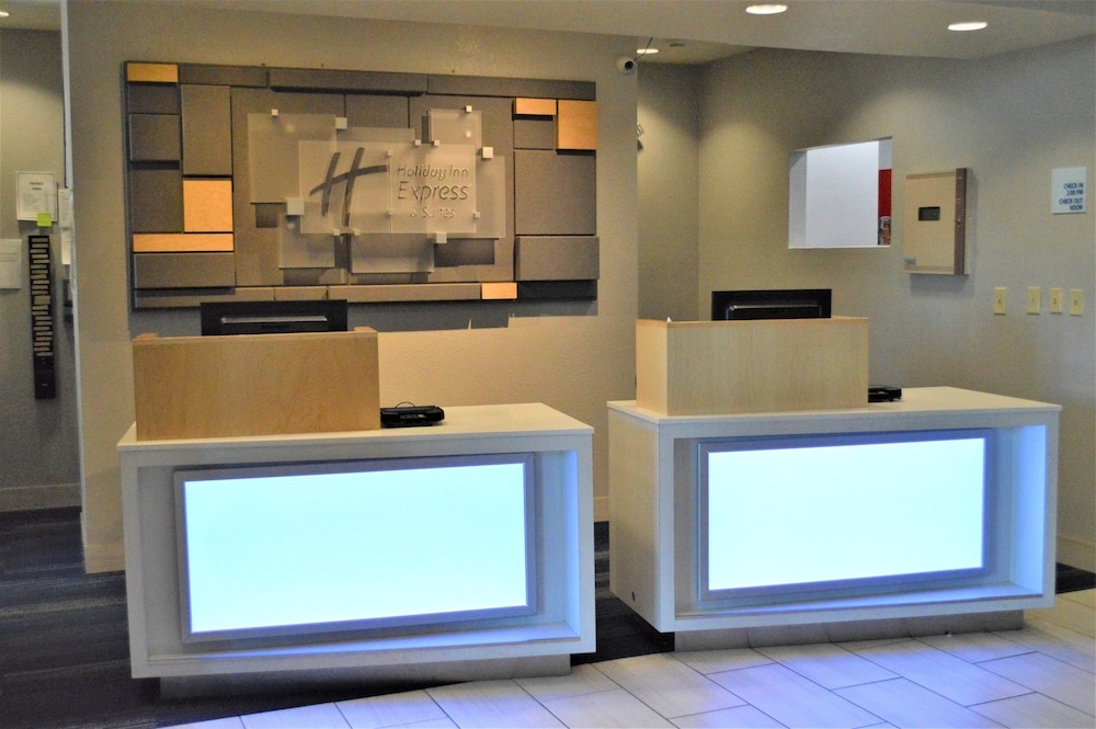 Image of Holiday Inn Express Batesville