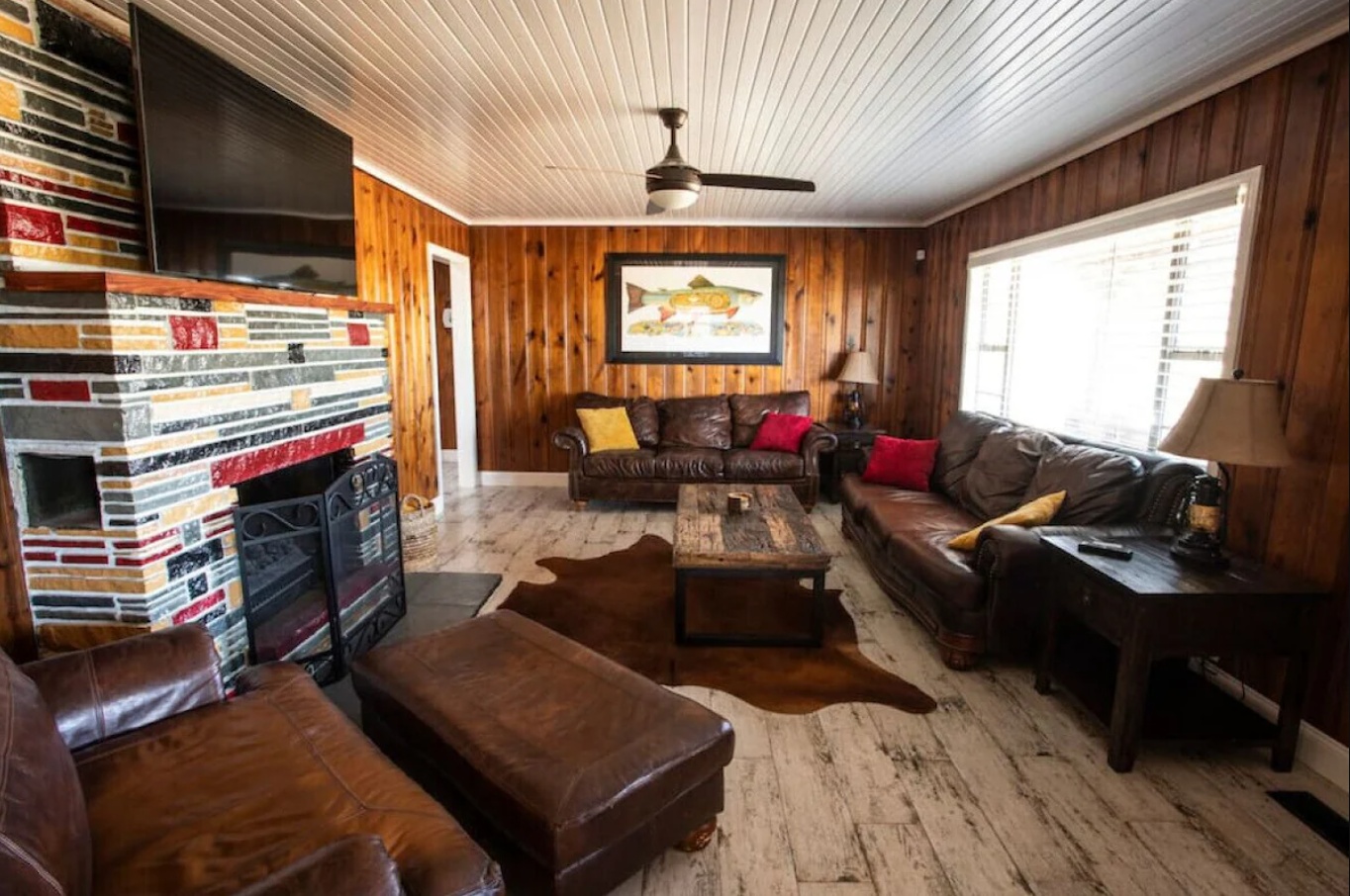 Image of Nebo’s Foot: hike and bike cabin escape