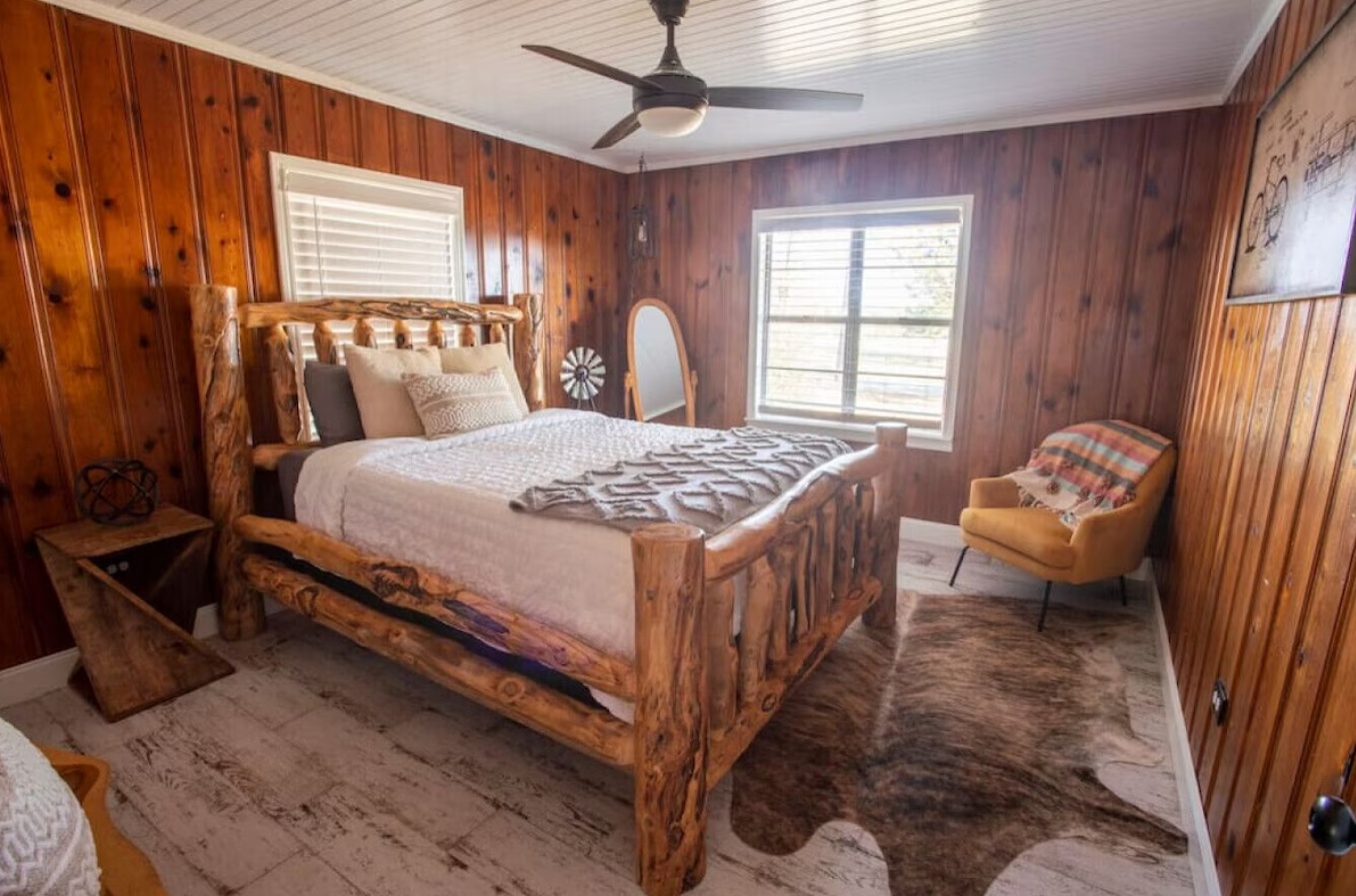 Image of Nebo’s Foot: hike and bike cabin escape