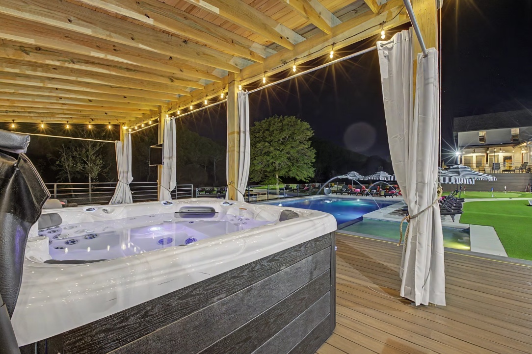 Image of Hangout Vacation Properties