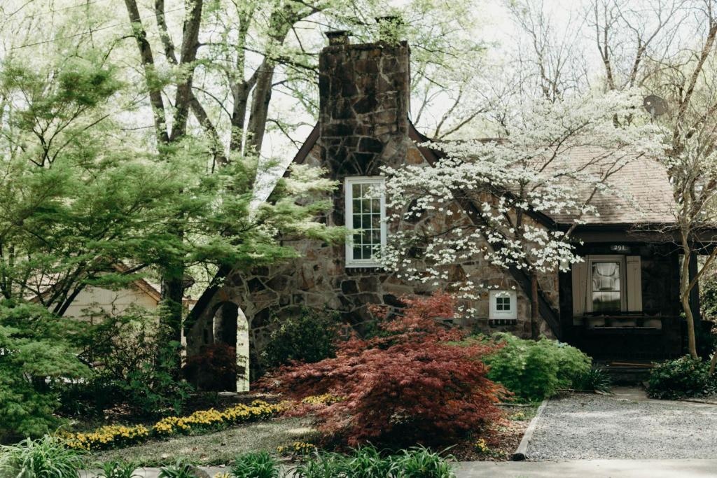 Image of The Woodlawn Tudor