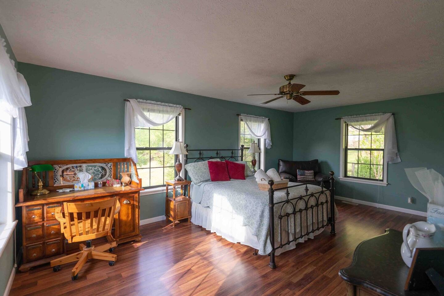 Image of Dogwood Hills Guest Farm