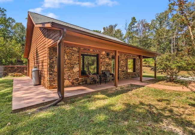 Image of Blanchard Cabin in the Woods/Ozark Mountain Stays