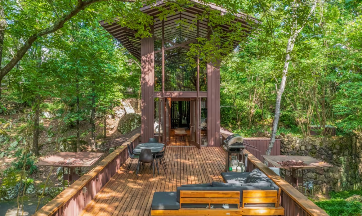 Image of Fay Jones Historical A-Frame