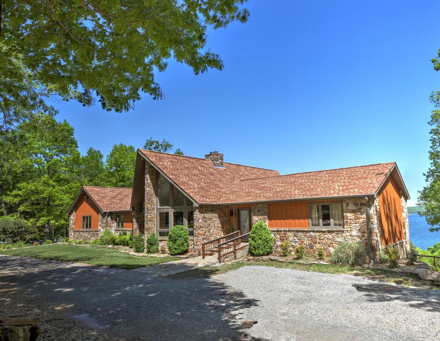 Image of Equani Lodge