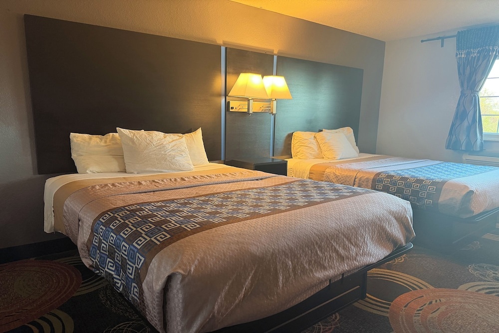 Image of Coratel Inn and Suites by Jasper Stillwater