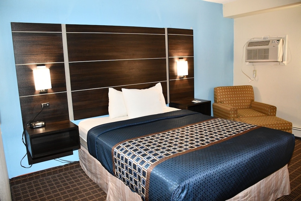 Image of Stillwater Inn & Suites