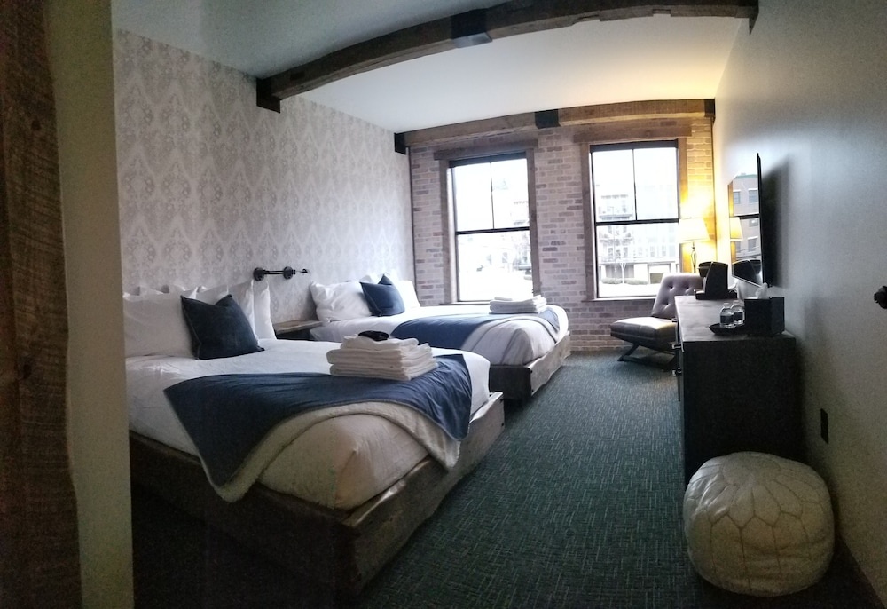 Image of Hotel Crosby