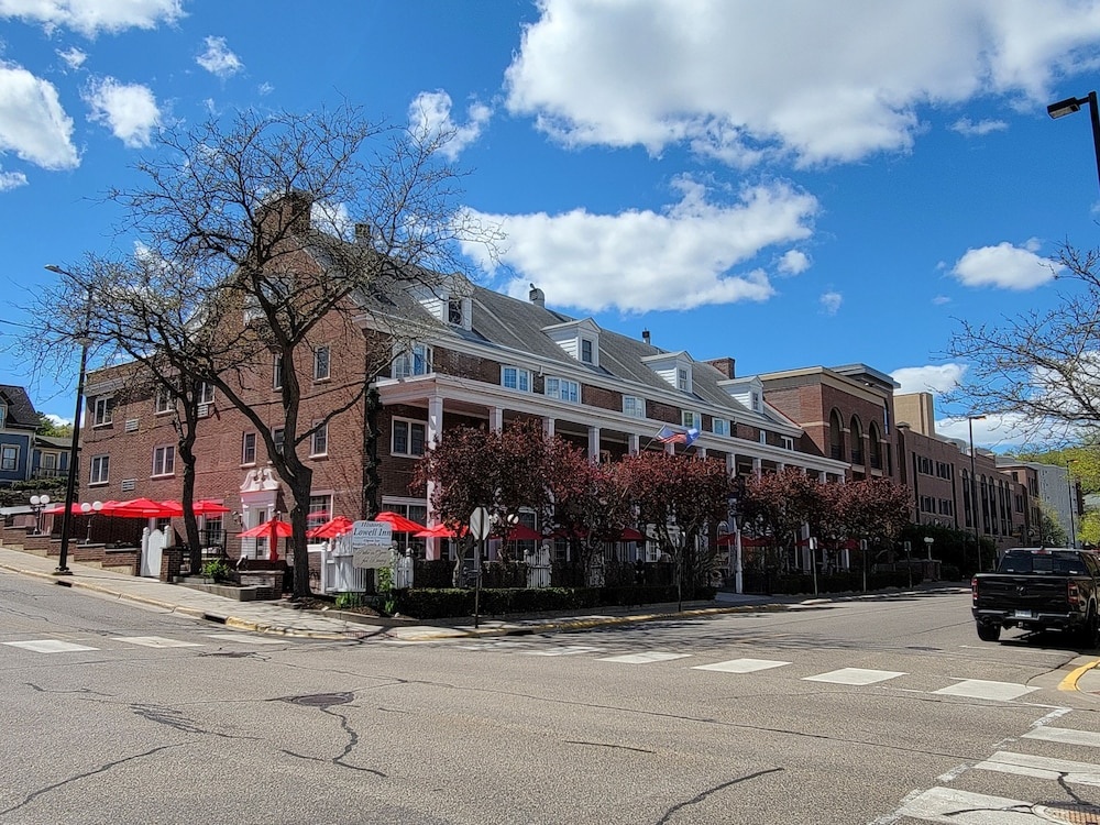 Image of Lowell Inn