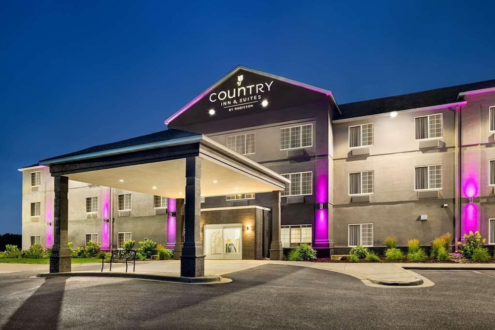 Image of Country Inn & Suites