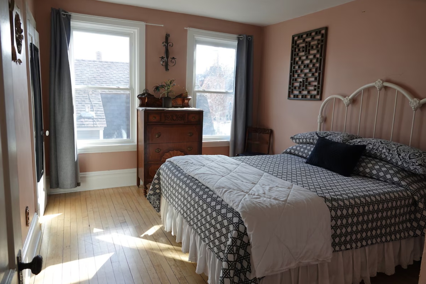 Image of 3rd Street Inn