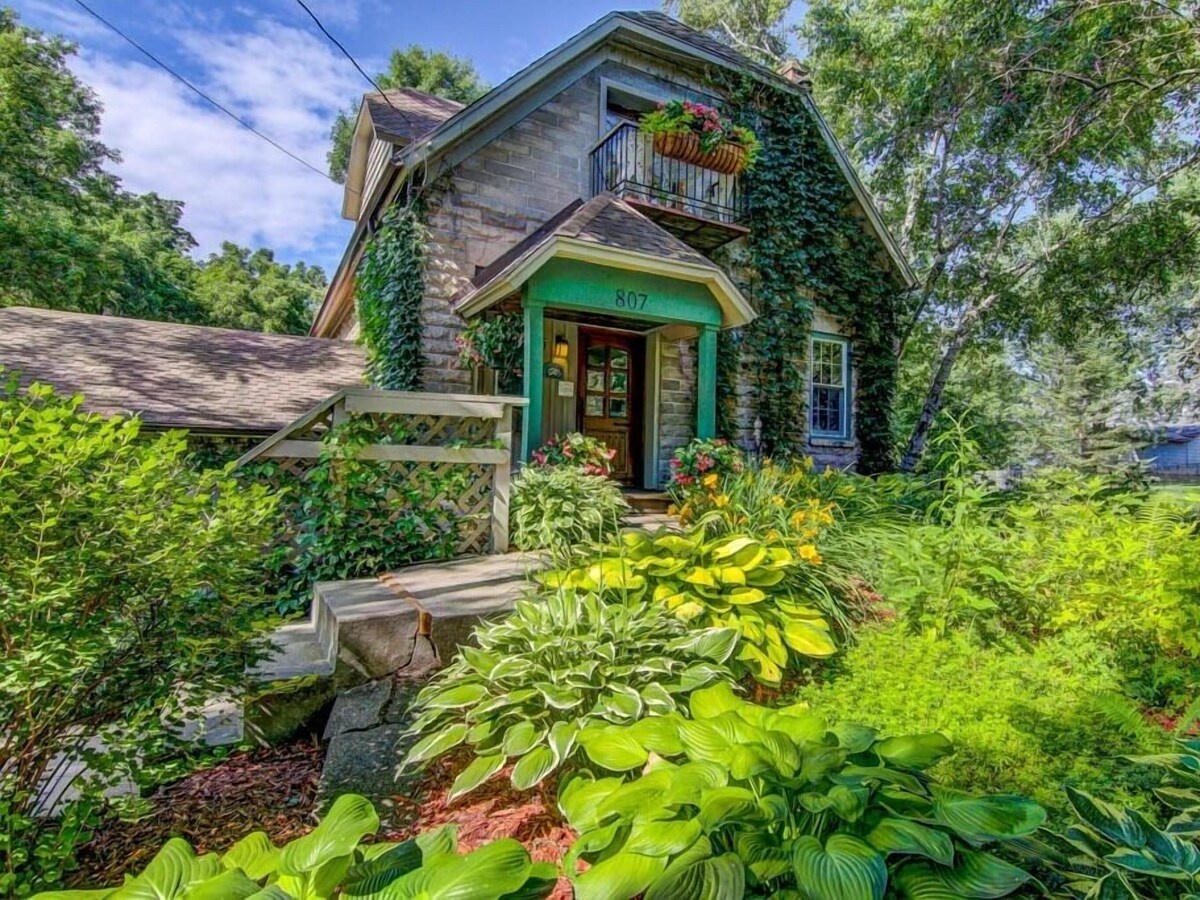Image of James Mulvey Inn