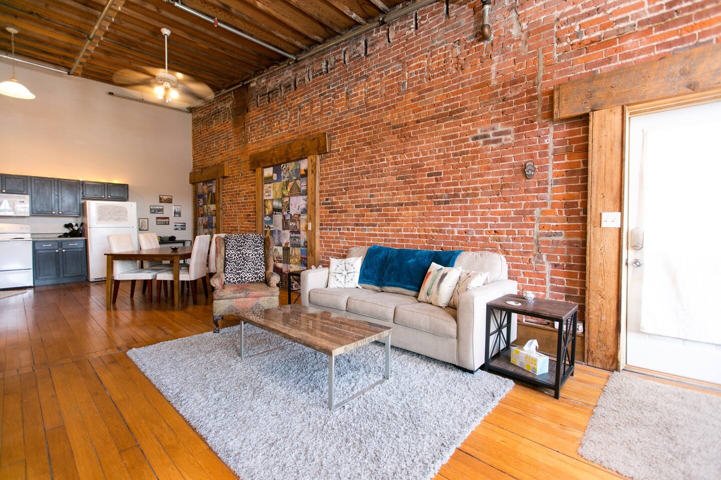 Image of Lift Bridge Loft "Mini-Me"
