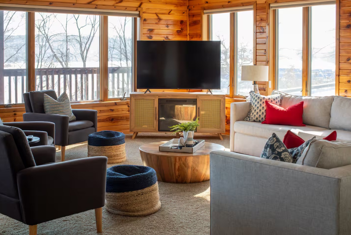 Image of The Stone's Throw Riverhouse