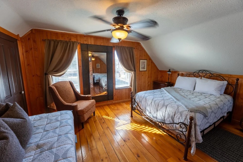 Image of The Log Cabin (Just for Me Spa Home)