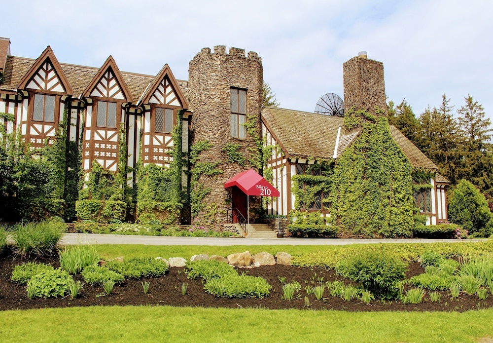 Image of Peek'n Peak Resort Vacation Rentals