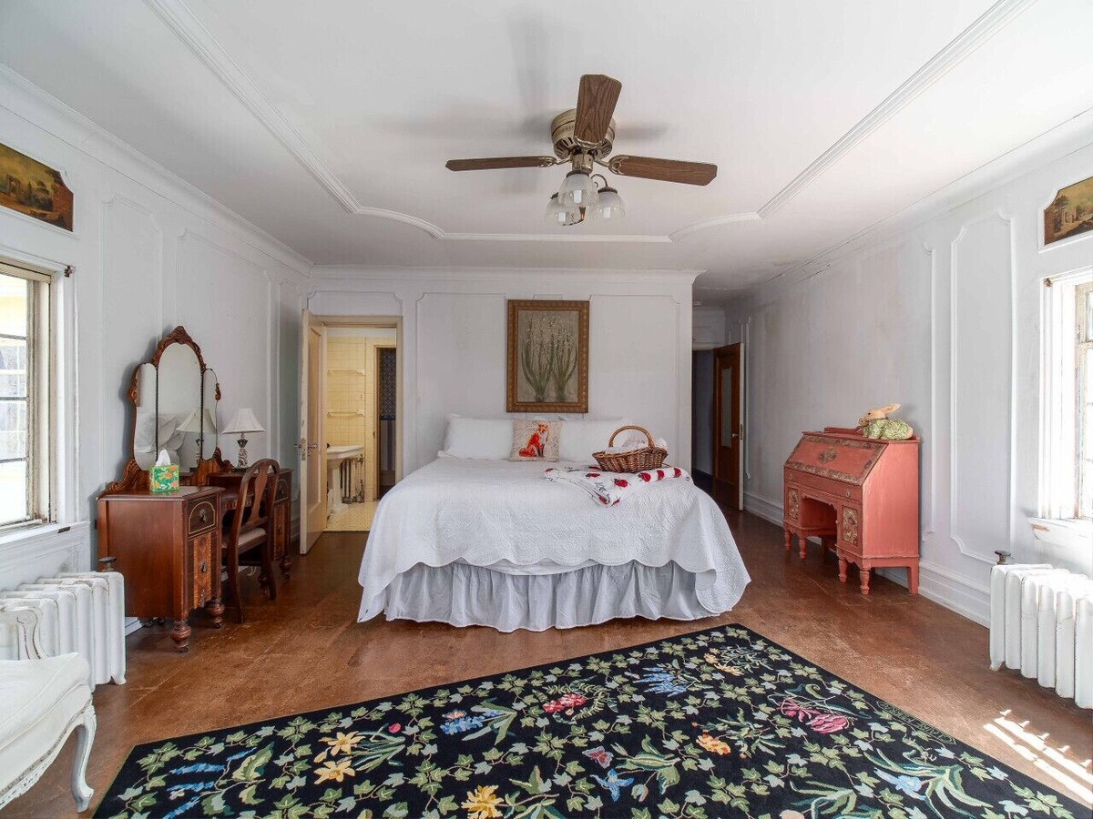 Image of Hamilton Mansion