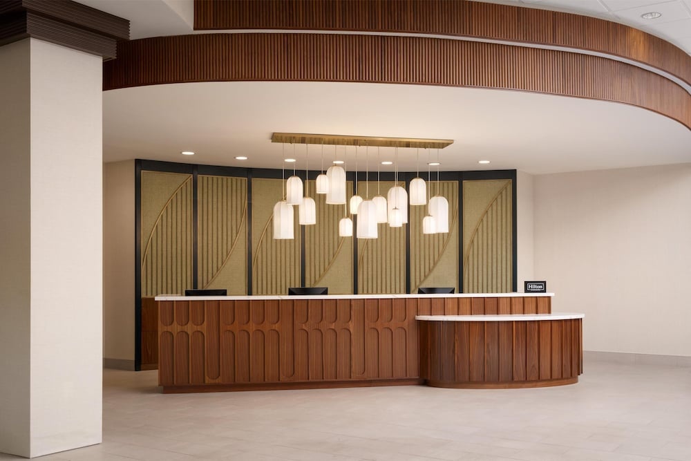Image of Embassy Suites by Hilton Charleston Airport Hotel & Convention Center