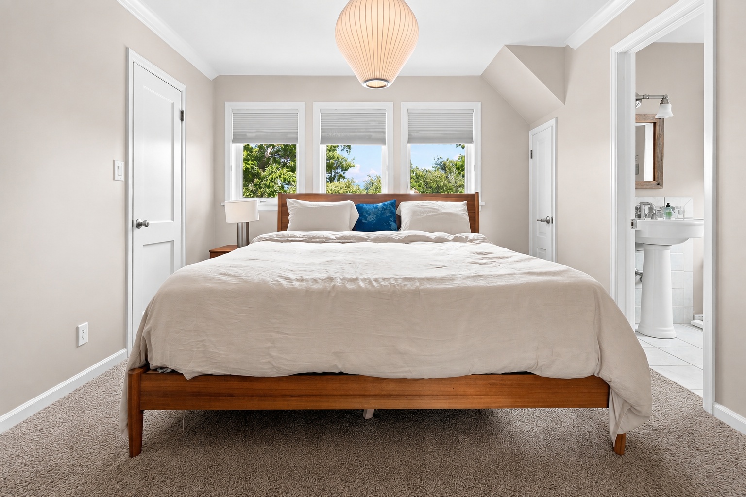 Image of Stunning remodel, centrally located, walking distance to everything Boulder loves