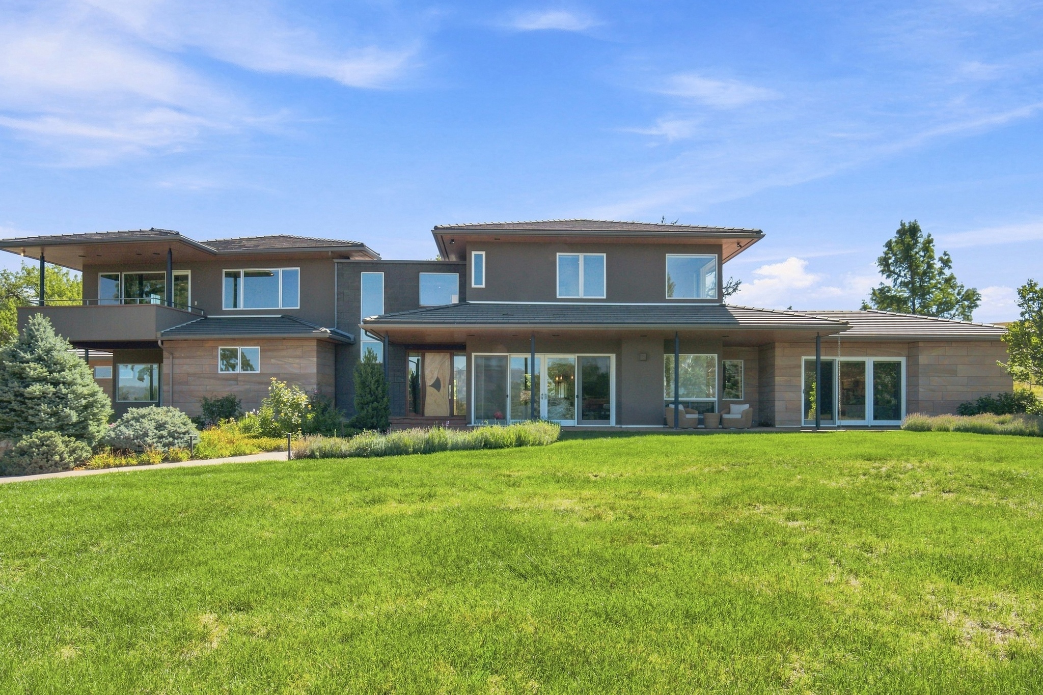 Image of Paragon Estates — Gated private sanctuary with spectacular mountain views