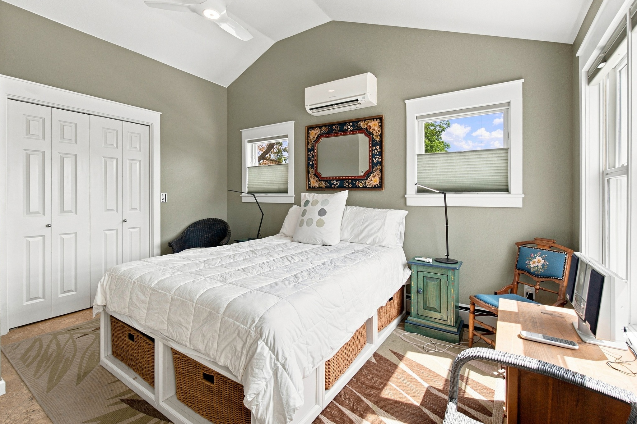Image of Downtown Pied-à-Terre Townhome On Pearl Street & Near CU Boulder