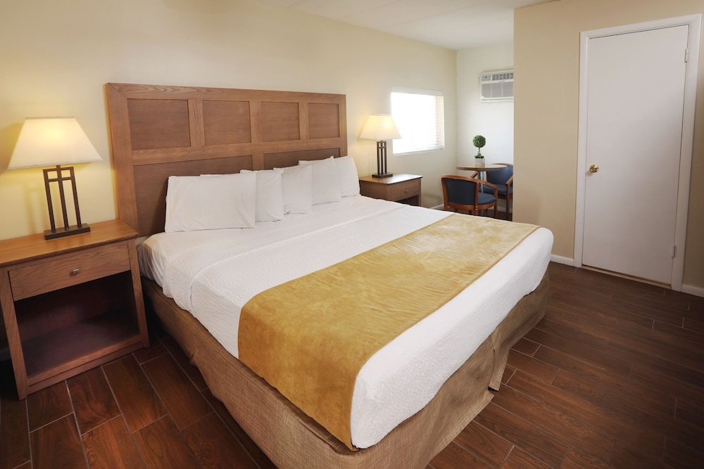 Image of Matador Oceanfront Resort
