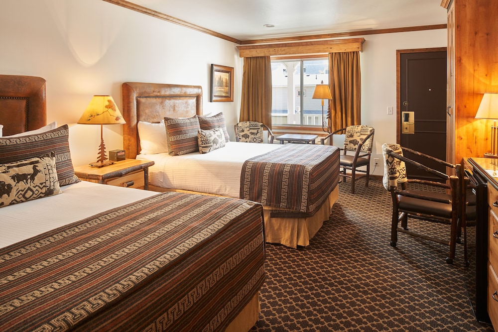 Image of Parkway Inn
